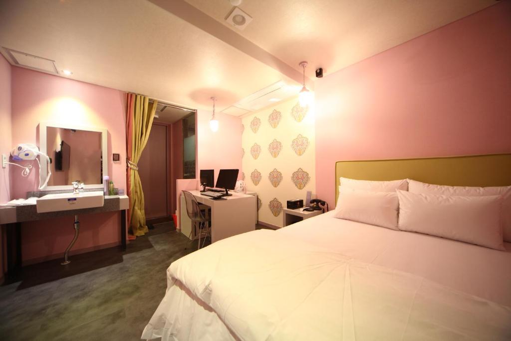 Baron De Paris Motel Seoul Room photo